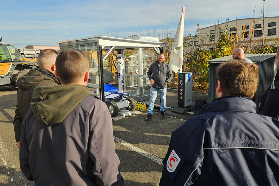 Roboterführerschein in Kooperation mit Security Robotics